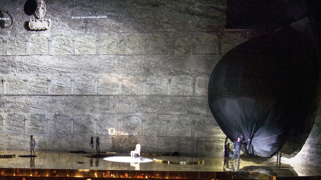 Scenografia gonfiabile per teatro